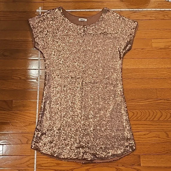 green emerald velvet dress V&L Puff Sleeve Sequin Shift Dress